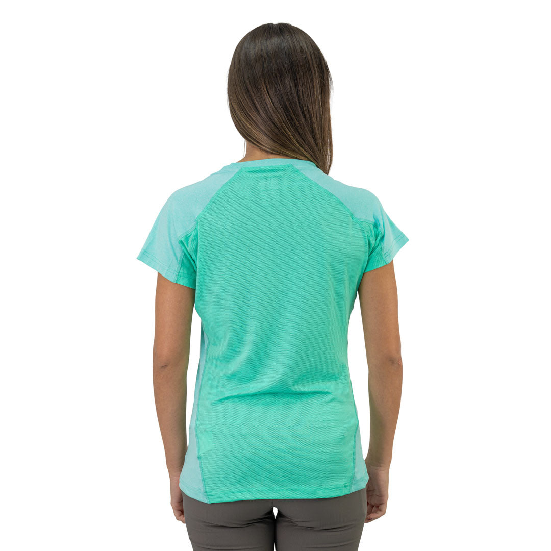 Polera Dry Fit Hw Spx Manga Corta Mujer Aqua